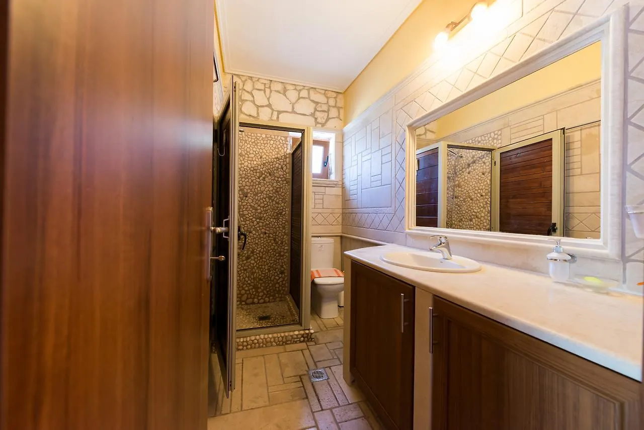 Luxury Stone Apartments Agia Efimia Greece